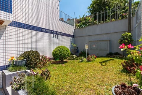 Image 30 - 232396